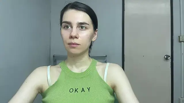 SassyJessi online show from July 6, 4:40 am
