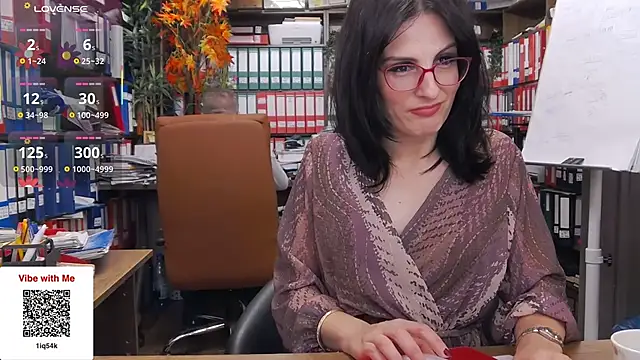 classyladyrellax online show from October 22, 1:49 pm