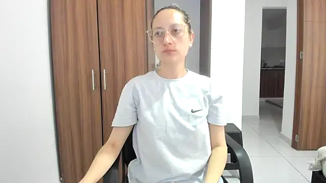 Snapshot of Adele_johnsonn1 chatting on September 19, 2:49 pm Adele johnsonn1 online show from September 19, 2:49 pm