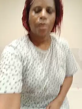 NiftyNora online show from June 22, 10:45 am