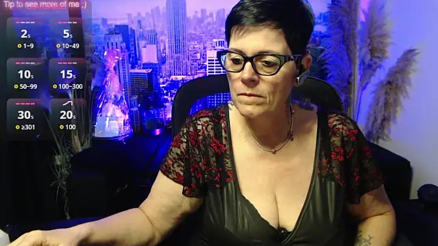 ninarandmann online show from June 14, 3:56 pm