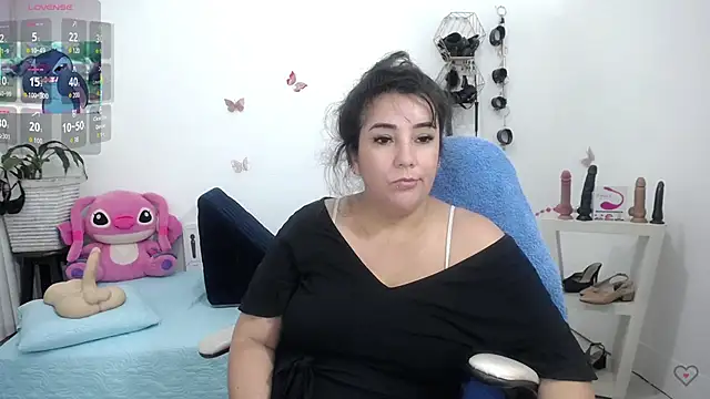 mom hot   online show from June 28, 4:24 pm
