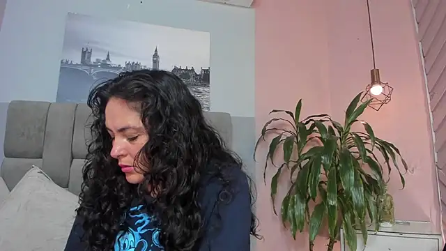 hanny milf online show from July 28, 12:48 pm
