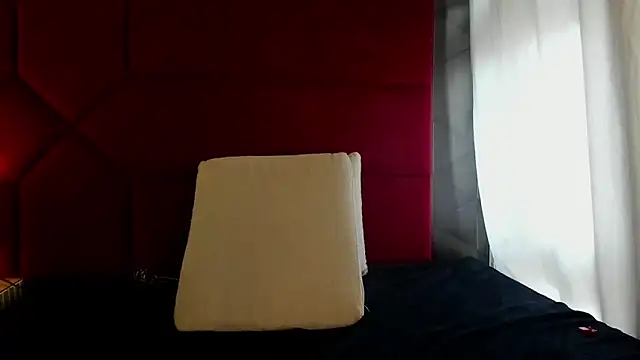hanny milf online show from June 27, 12:22 pm