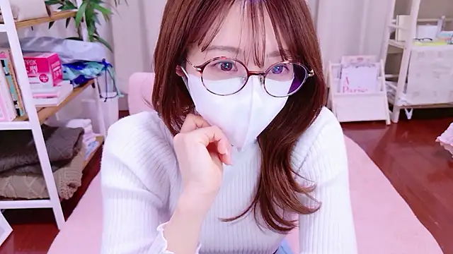 Mii v v online show from March 4, 11:28 am