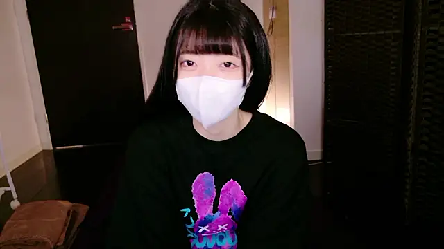 Snapshot of irohani_usagi chatting on October 12, 2:19 pm irohani usagi online show from October 12, 2:19 pm
