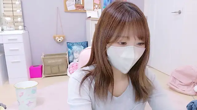 Snapshot of Yui-Ch chatting on October 7, 1:15 pm Yui-Ch online show from October 7, 1:15 pm