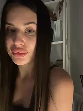 Milkissss online show from May 16, 9:03 pm