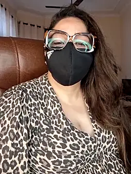 SEXY-Sardarni online show from May 5, 8:06 am