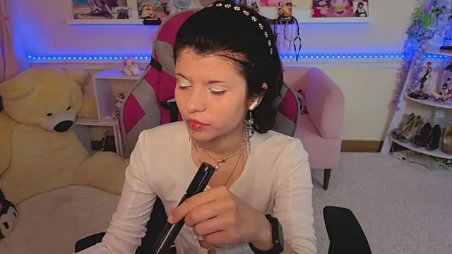 Katya Zaitseva online show from July 10, 7:03 pm