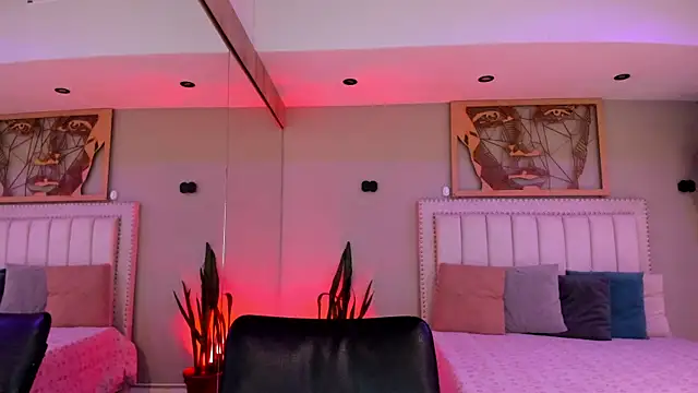  AlejaCruz  online show from December 21, 12:09 pm