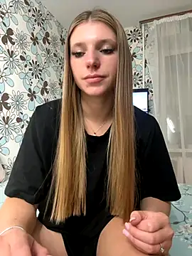 Snapshot of adel_secret chatting on September 8, 6:29 pm adel secret online show from September 8, 6:29 pm