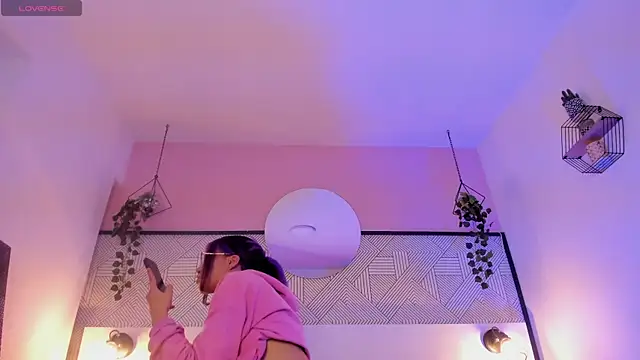 Violetta Nur online show from October 19, 11:29 pm