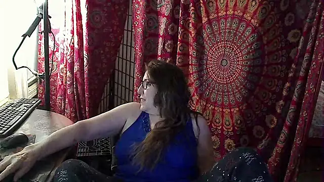 Ireallysquirt online show from February 8, 4:49 am