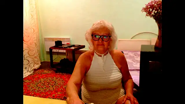 Natali7634 online show from June 13, 5:49 am