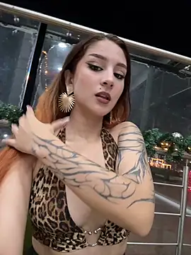 Mon Cherry online show from November 29, 2:04 am