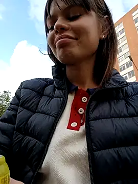 Violeta 12- online show from October 21, 8:35 pm