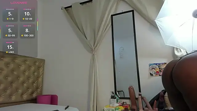 Alessiiaa  online show from September 24, 7:57 pm