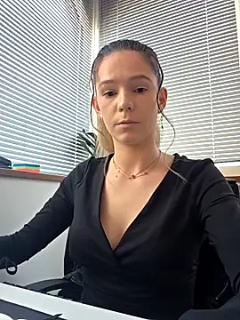 lucie mehott online show from March 10, 10:08 am