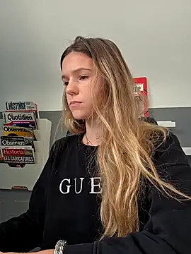 lucie mehott online show from November 4, 8:19 am