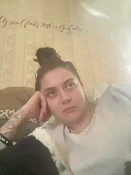 itzcheyduh online show from March 5, 8:26 pm