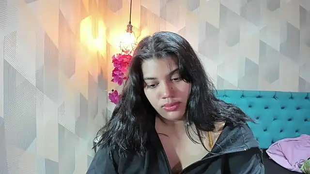 LindaBreeS online show from January 31, 7:11 pm