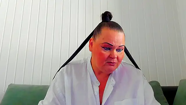 MilanaBiegert online show from March 16, 3:05 pm