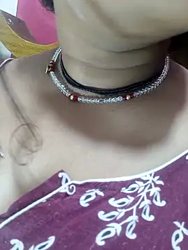 sexychutxxx7 online show from June 3, 9:53 pm