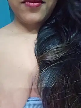 sexyindi couple online show from June 23, 8:01 am
