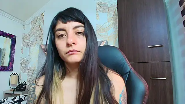 Naughty Kittenm online show from February 21, 11:44 am