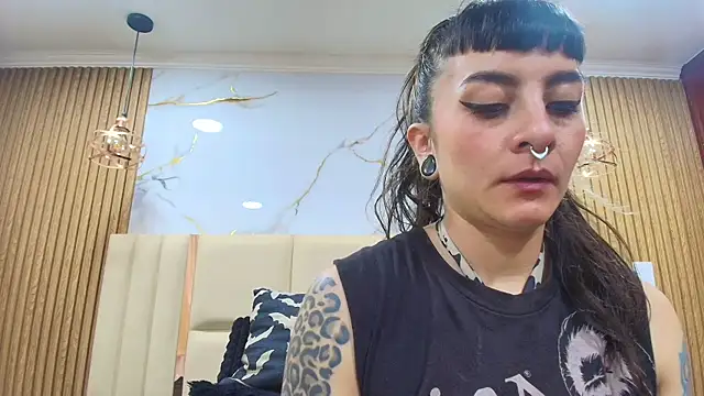Naughty Kittenm online show from July 6, 11:26 am