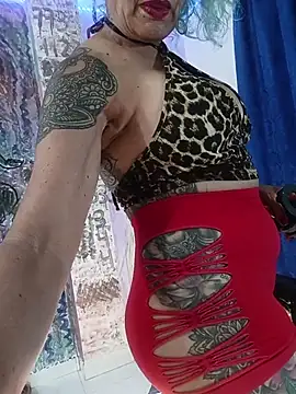 freyadevil333 online show from July 4, 4:41 am