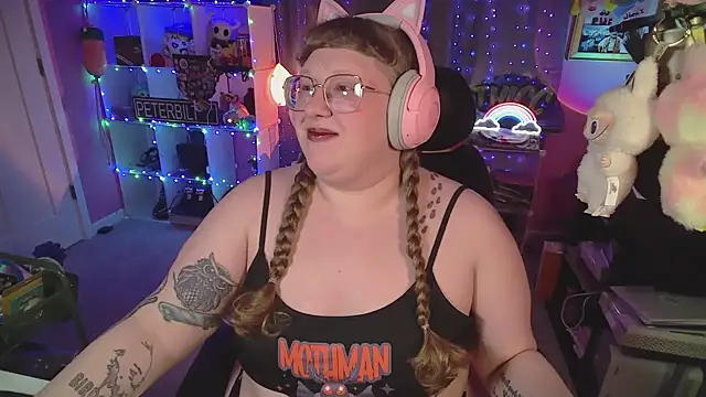 FatVeronica online show from January 18, 6:53 am