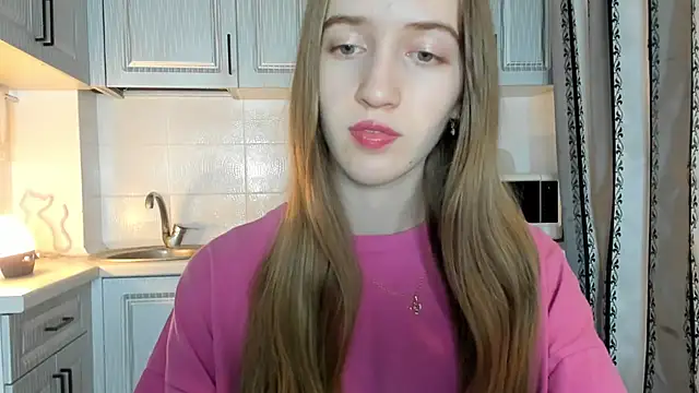 leslie my lovee online show from November 18, 7:59 pm