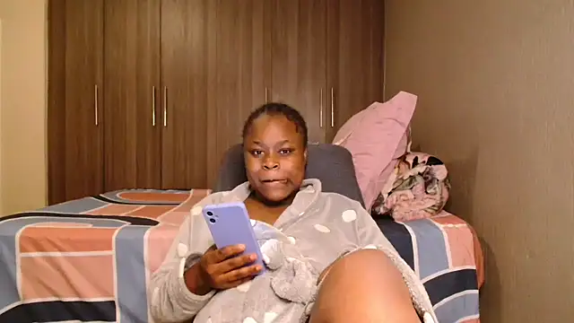 chocolete candy online show from July 3, 9:54 pm