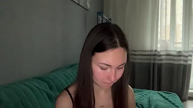 Snapshot of GIGI_BENNET chatting on September 19, 5:17 am GIGI BENNET online show from September 19, 5:17 am