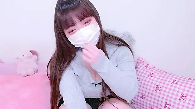 x--Miu--x online show from March 19, 12:42 pm