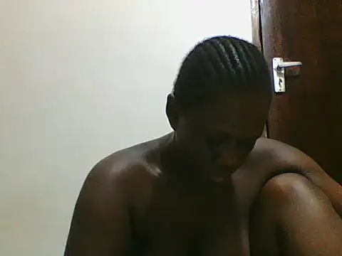 Sweetblackgal3 online show from July 20, 6:30 pm