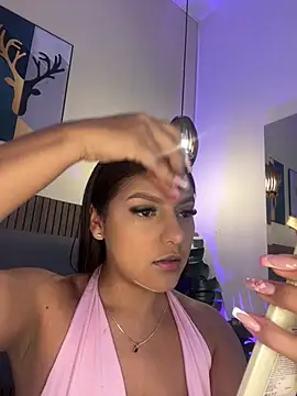 NicolleeEvanss online show from June 25, 12:07 pm