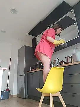 EmmaKrosss online show from July 9, 9:22 am