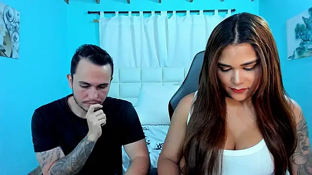 xxx sweet couple  online show from November 4, 7:19 pm