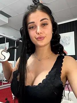 SophiaVilner online show from November 11, 7:00 pm