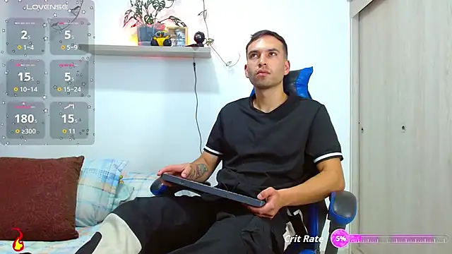 Snapshot of dorian_h_ chatting on October 24, 7:54 pm dorian h  online show from October 24, 7:54 pm