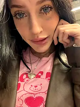 Melissa crazy online show from December 1, 4:20 pm