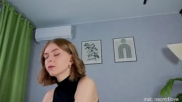Naomi Girly online show from July 10, 6:30 pm