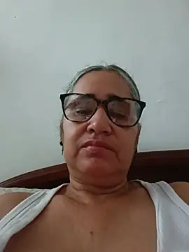  candi online show from June 19, 11:57 am