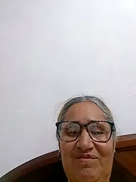  candi online show from December 17, 1:22 am