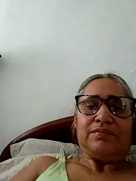  candi online show from April 9, 1:38 pm