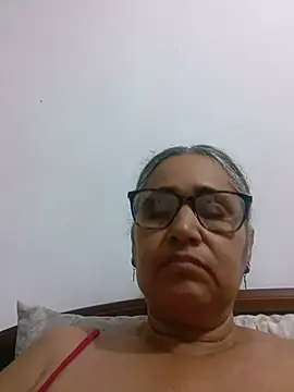  candi online show from June 14, 7:09 am