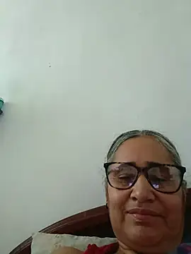  candi online show from July 28, 12:48 pm